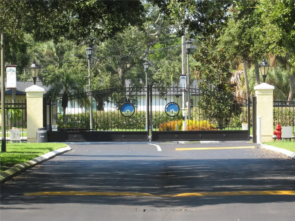 3001 58th Avenue S St Petersburg FL 33712