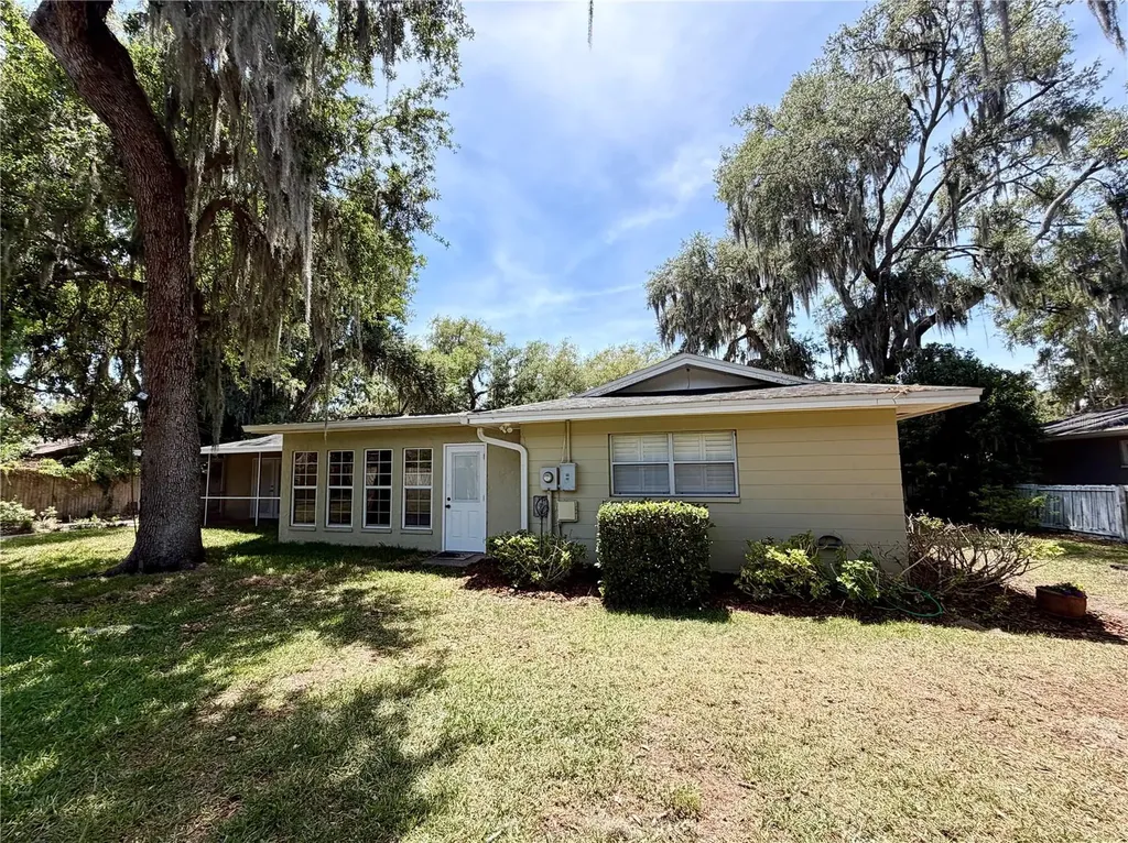 6322 Oak Square E Lakeland FL 33813