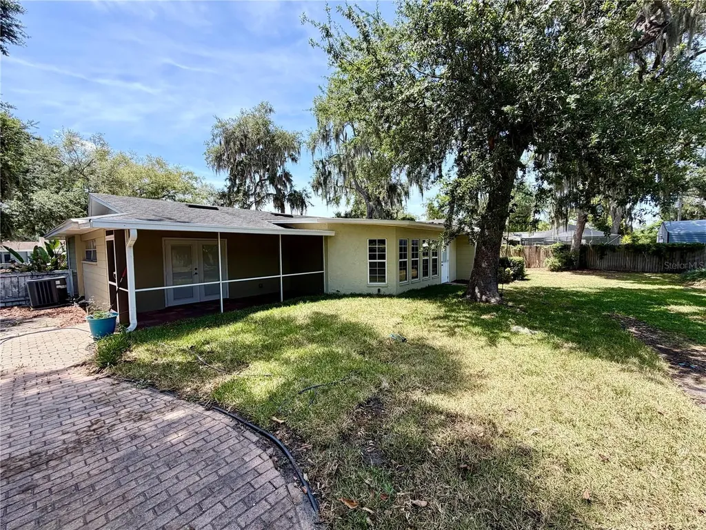 6322 Oak Square E Lakeland FL 33813