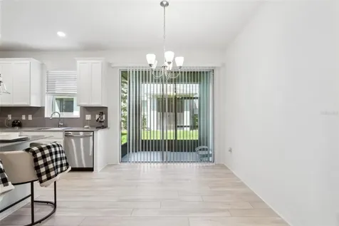 5732 Skytop Drive Lithia FL 33547