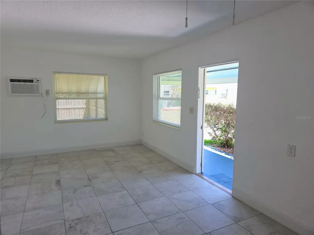 6931 Hibiscus Avenue S South Pasadena FL 33707