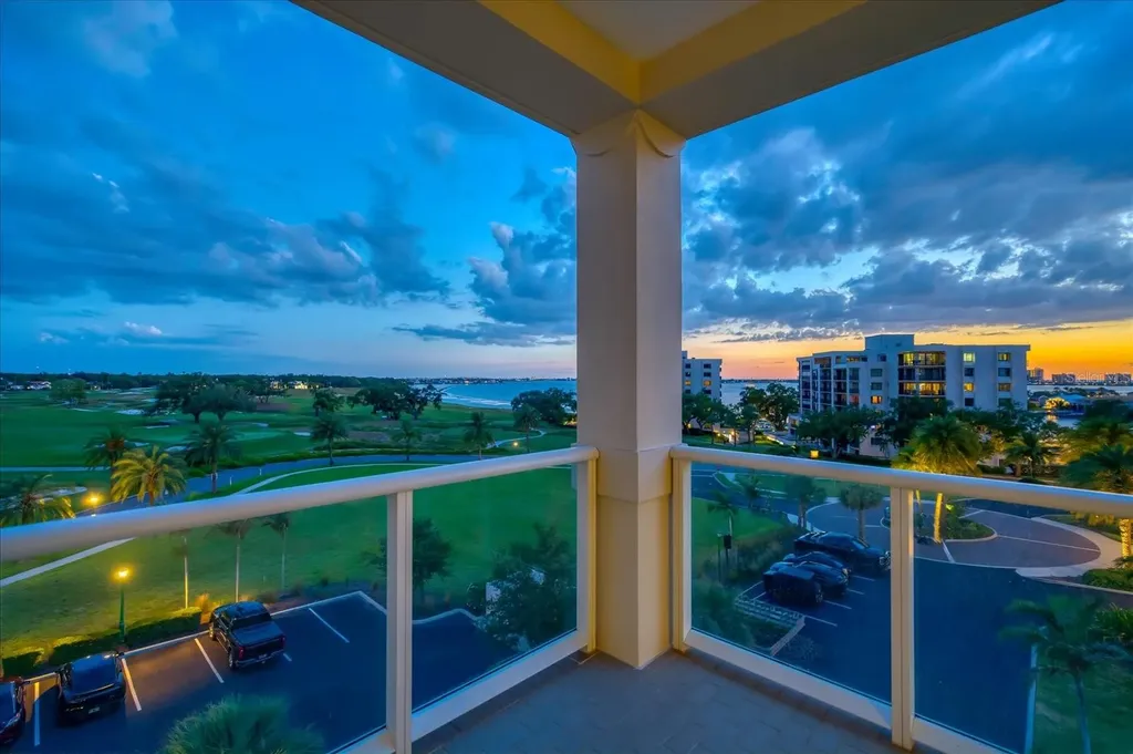 85 Belleview Boulevard Belleair FL 33756
