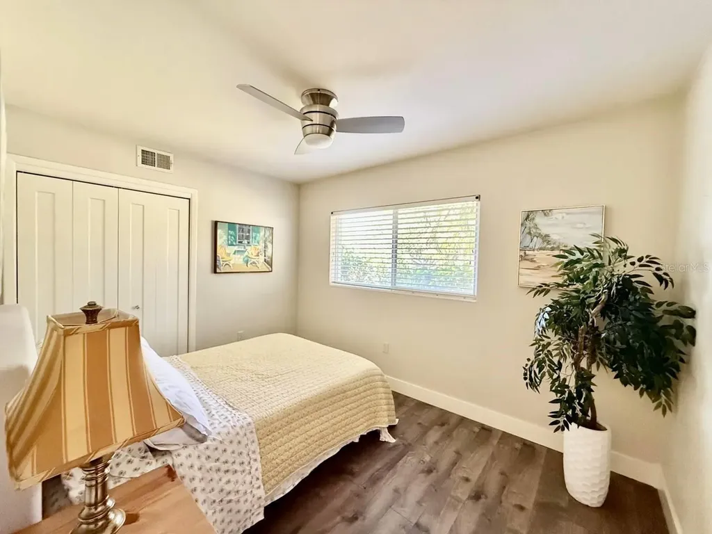 2233 Snead Avenue Dunedin FL 34698