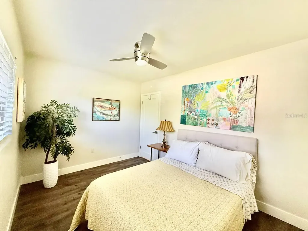 2233 Snead Avenue Dunedin FL 34698