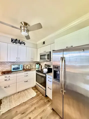 2233 Snead Avenue Dunedin FL 34698