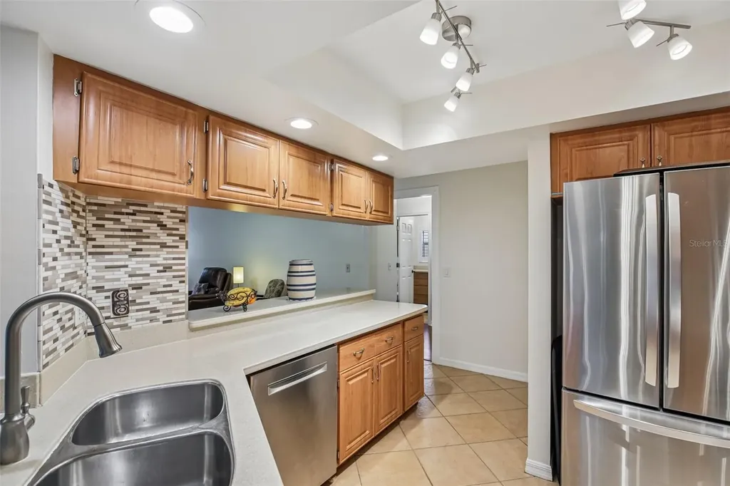 4541 Charing Cross Road Sarasota FL 34241
