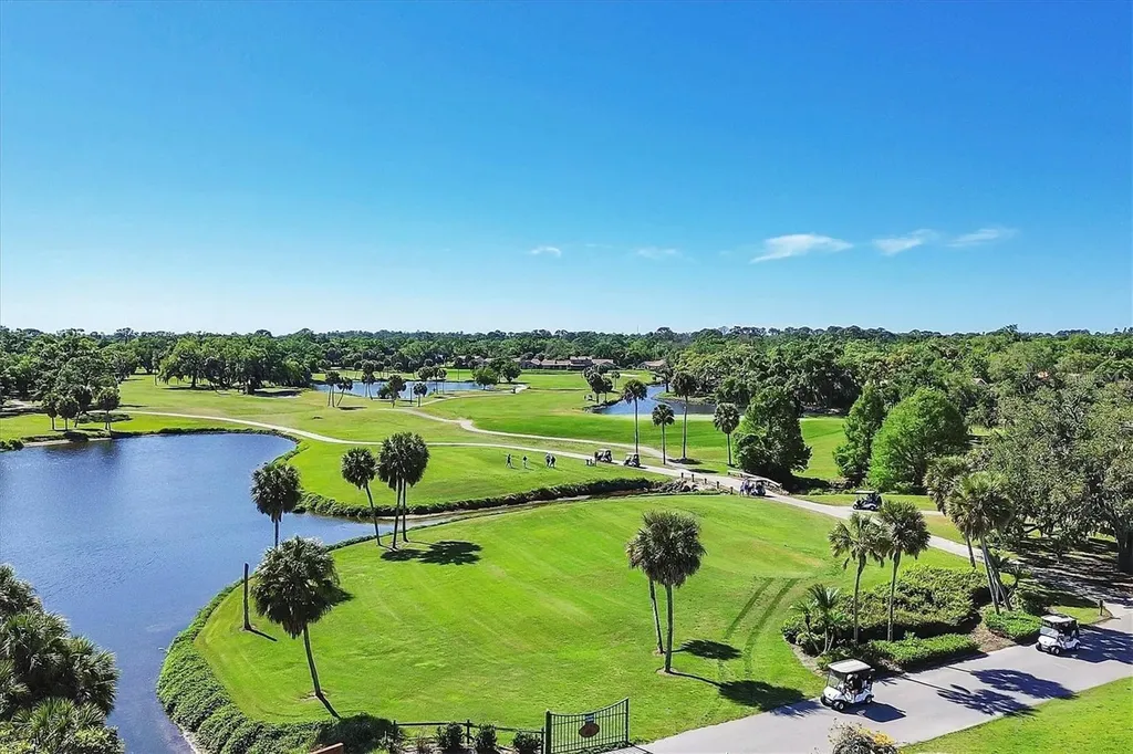 4541 Charing Cross Road Sarasota FL 34241