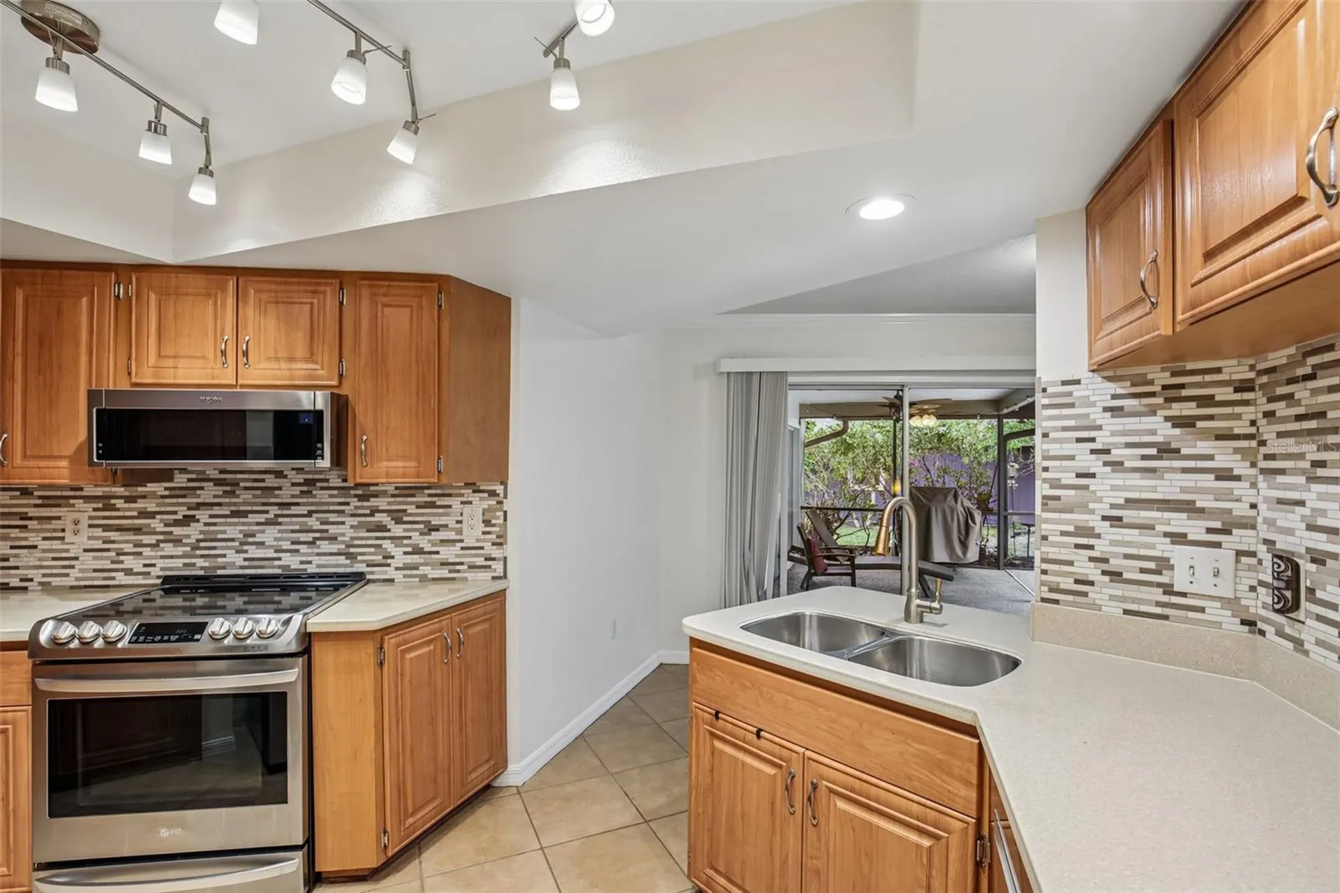 4541 Charing Cross Road Sarasota FL 34241