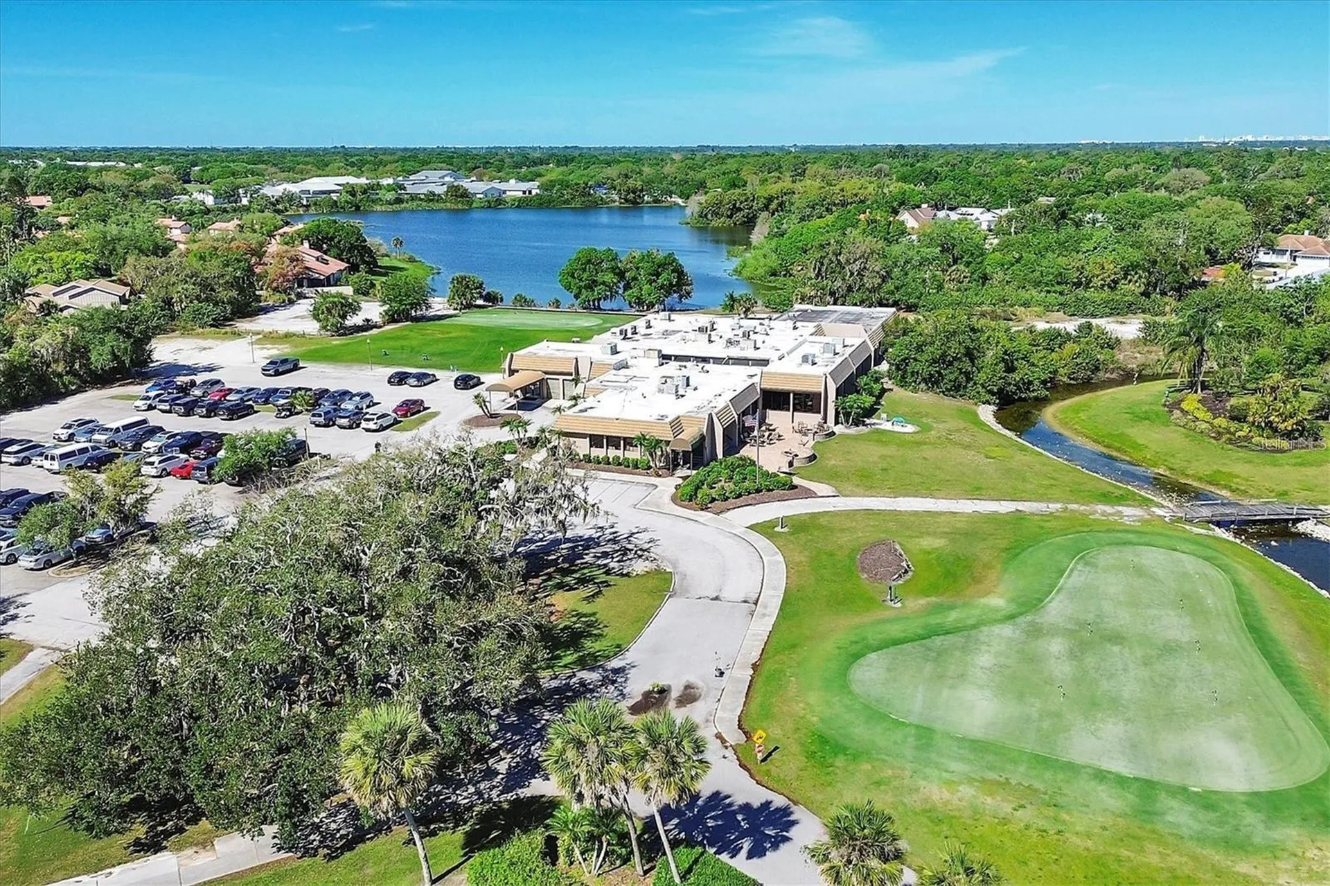 4541 Charing Cross Road Sarasota FL 34241