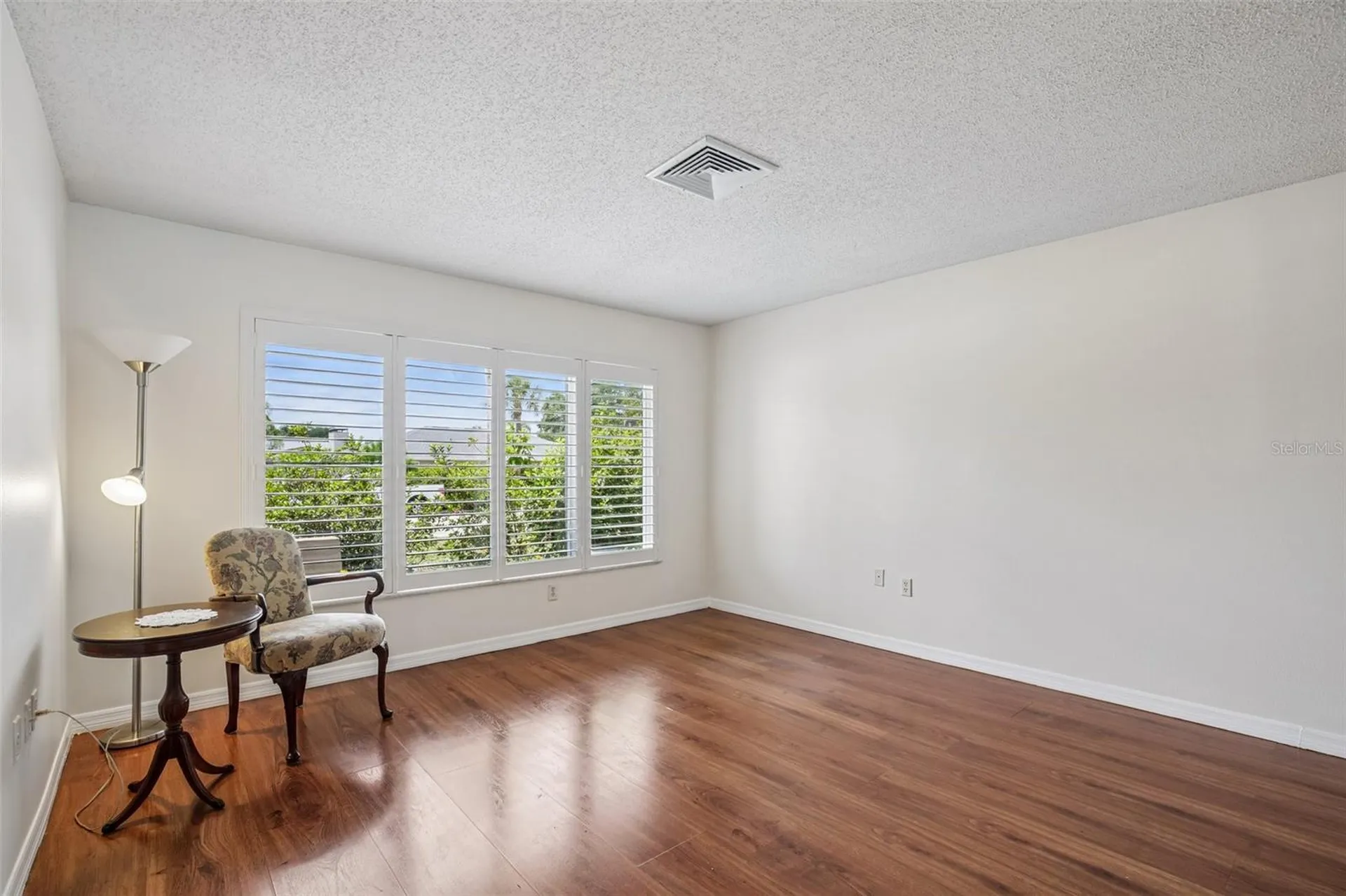 4541 Charing Cross Road Sarasota FL 34241