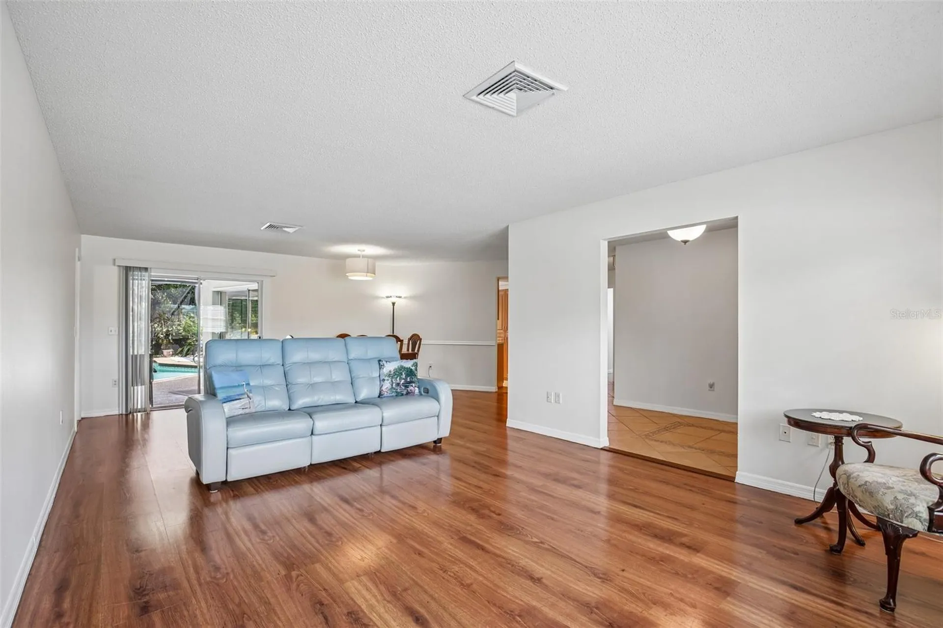 4541 Charing Cross Road Sarasota FL 34241