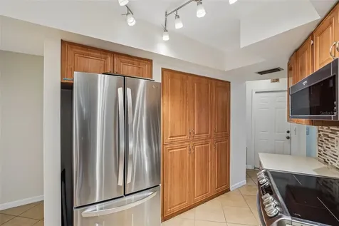 4541 Charing Cross Road Sarasota FL 34241
