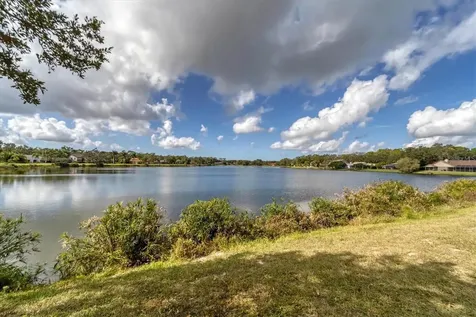 4541 Charing Cross Road Sarasota FL 34241