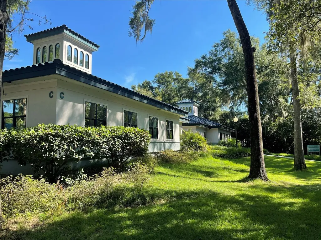 4500 NW 27th Avenue Gainesville FL 32606