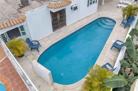 R88 Calle 7 Carolina PR 00979