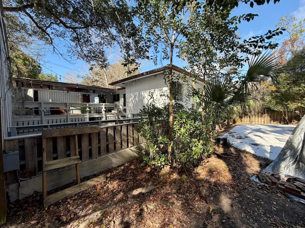 111 SW 23rd Terrace Gainesville FL 32607