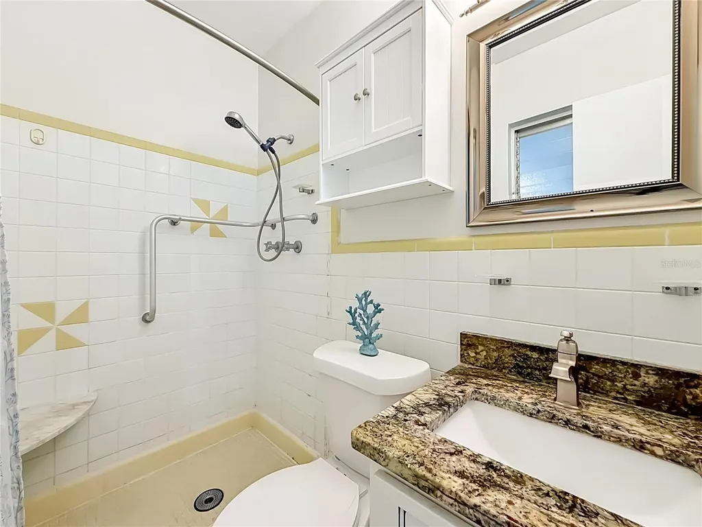 5860 43rd Terrace N Kenneth City FL 33709
