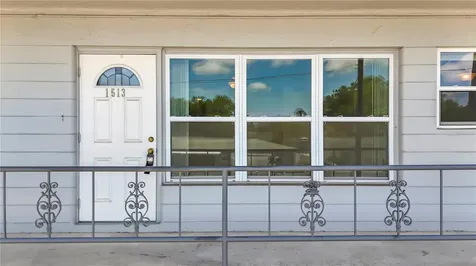 5860 43rd Terrace N Kenneth City FL 33709
