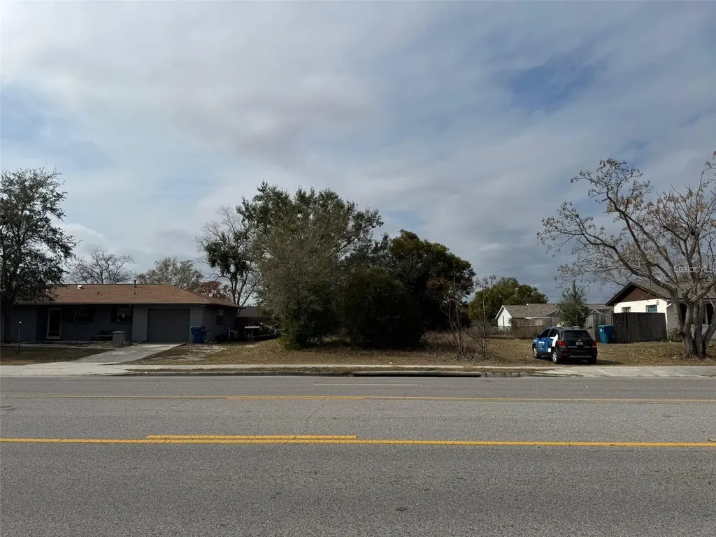 5483 Mariner Boulevard Spring Hill FL 34609