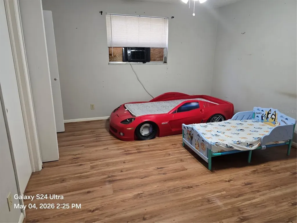 12111 Hill Street Tampa FL 33612