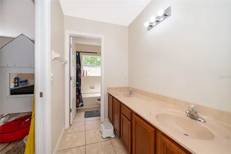 9808 Bennington Chase Drive Orlando FL 32829