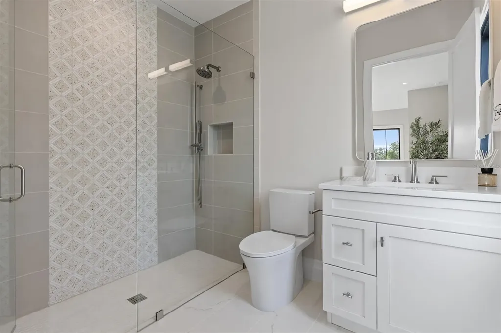 402 N Pollard Street Oakland FL 34760