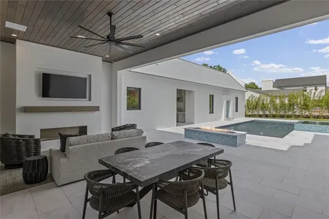 402 N Pollard Street Oakland FL 34760