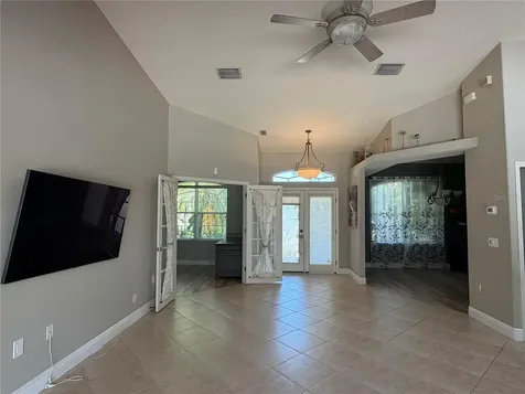 9243 13th Avenue Circle NW Bradenton FL 34209