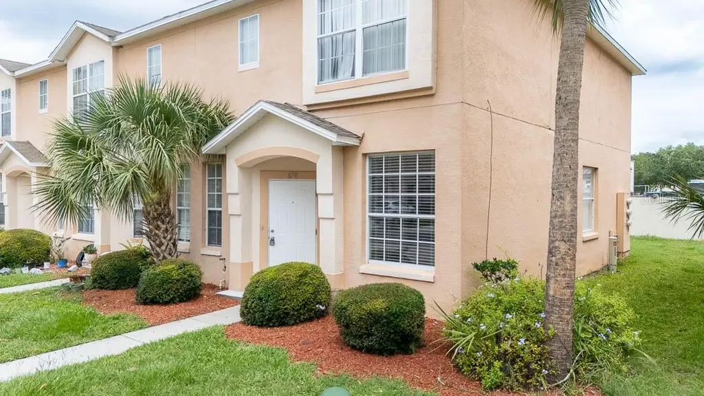 678 Captiva Circle Kissimmee FL 34741