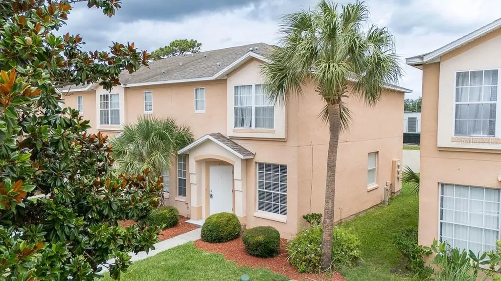 678 Captiva Circle Kissimmee FL 34741