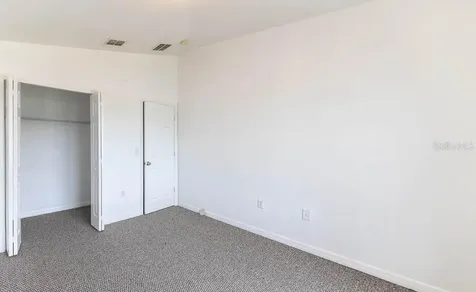 678 Captiva Circle Kissimmee FL 34741