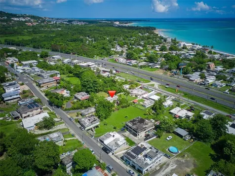 10 Fortuna 27 A Luquillo PR 00773