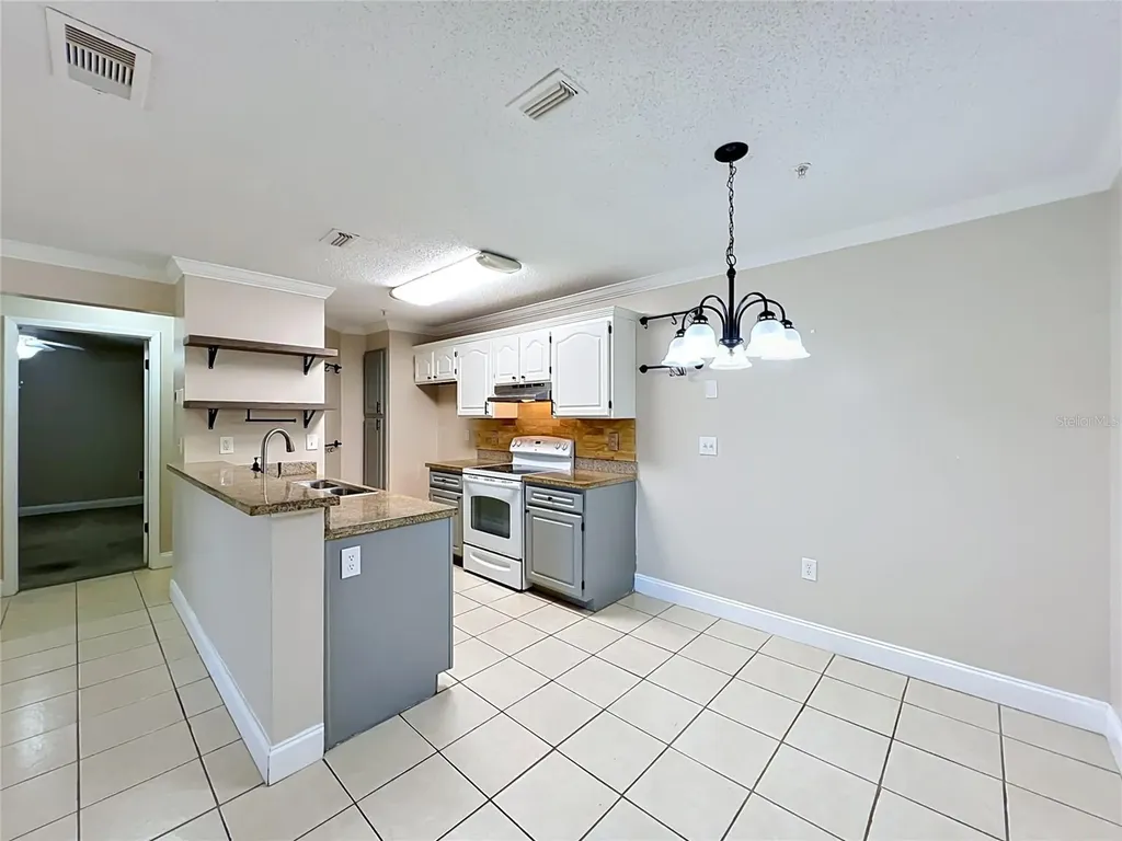 615 Dory Lane Altamonte Springs FL 32714