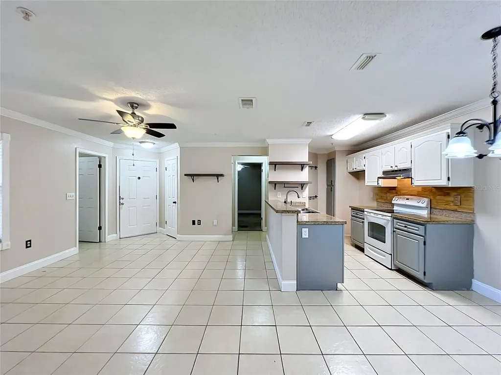 615 Dory Lane Altamonte Springs FL 32714