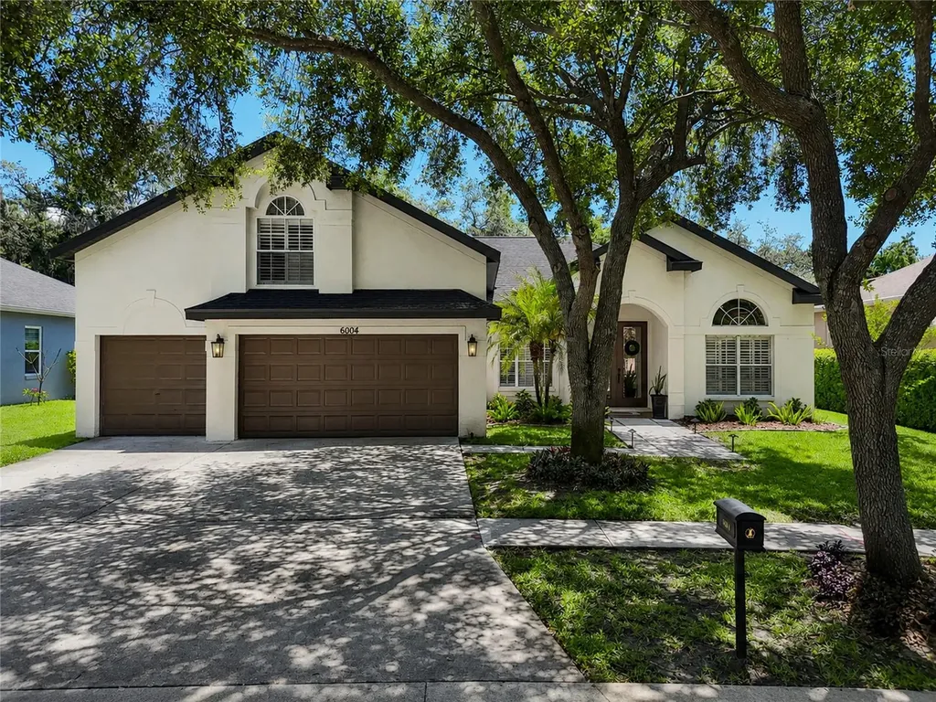 6004 Merlinwood Drive Lithia FL 33547