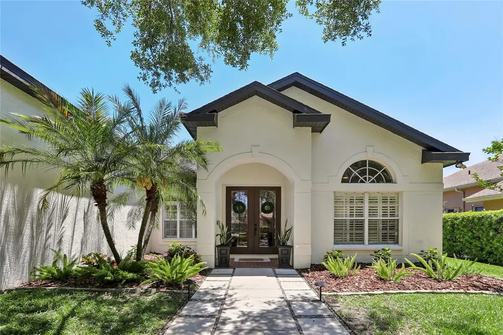 6004 Merlinwood Drive Lithia FL 33547