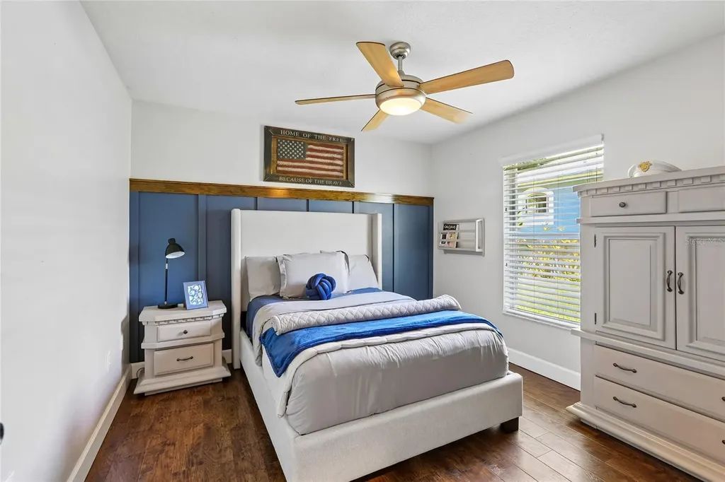 6004 Merlinwood Drive Lithia FL 33547