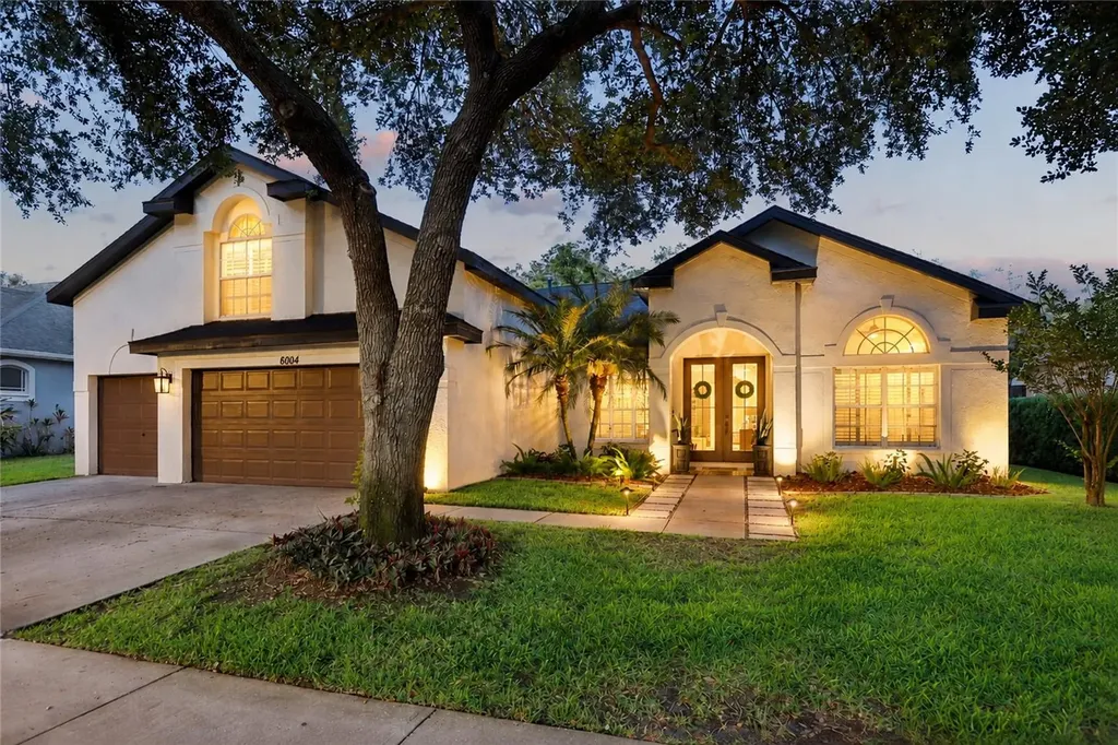 6004 Merlinwood Drive Lithia FL 33547
