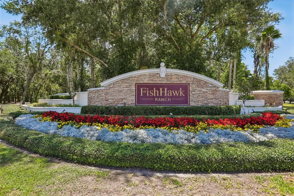 6004 Merlinwood Drive Lithia FL 33547