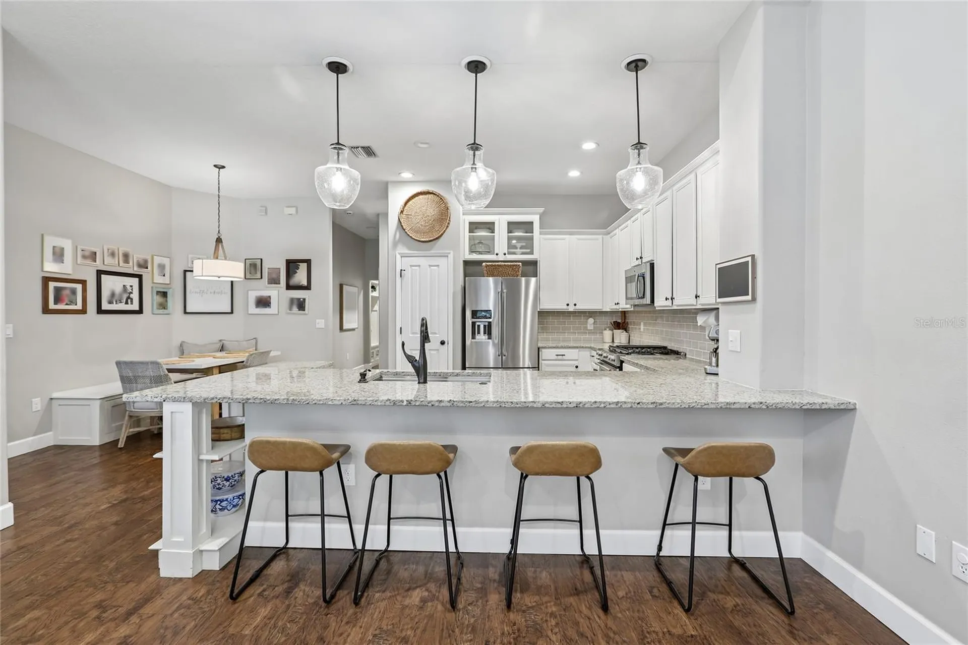 6004 Merlinwood Drive Lithia FL 33547