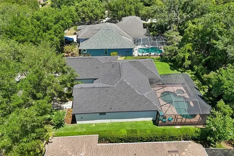 6004 Merlinwood Drive Lithia FL 33547