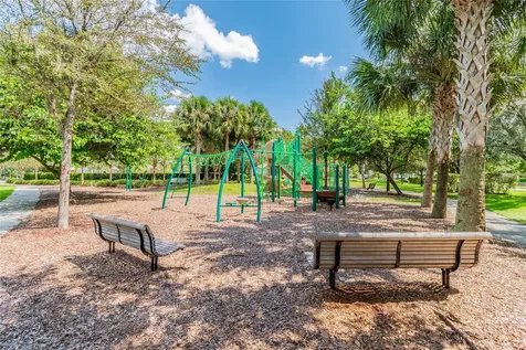 6004 Merlinwood Drive Lithia FL 33547