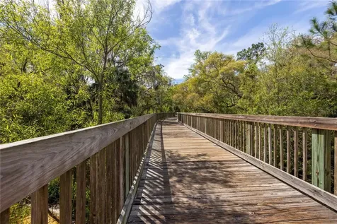 6004 Merlinwood Drive Lithia FL 33547
