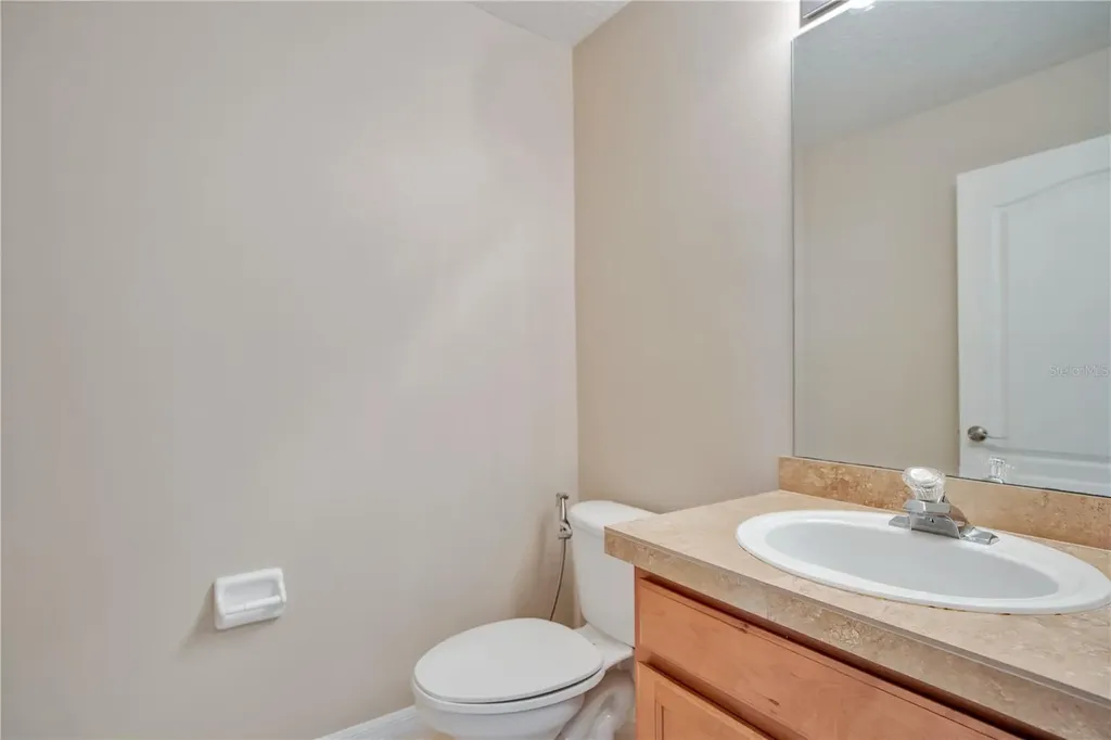 469 Carey Way Orlando FL 32825