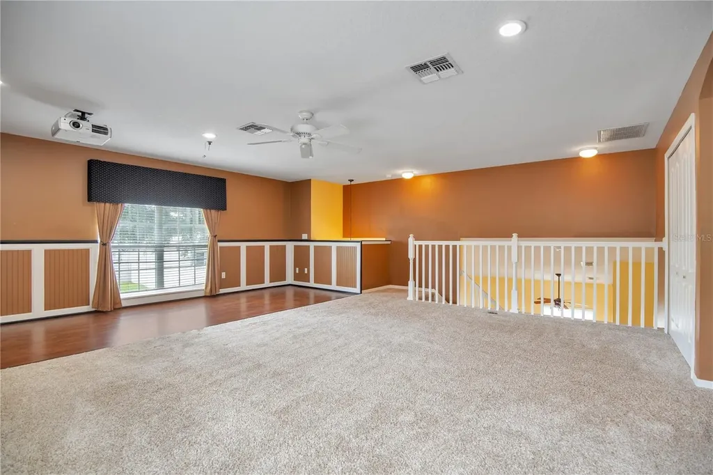 469 Carey Way Orlando FL 32825