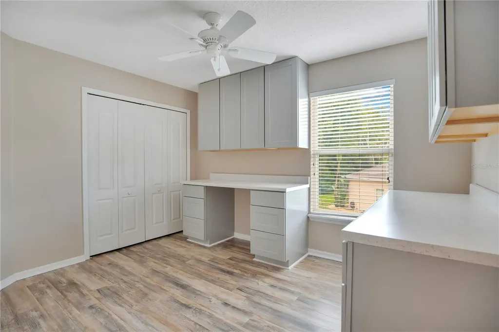 469 Carey Way Orlando FL 32825
