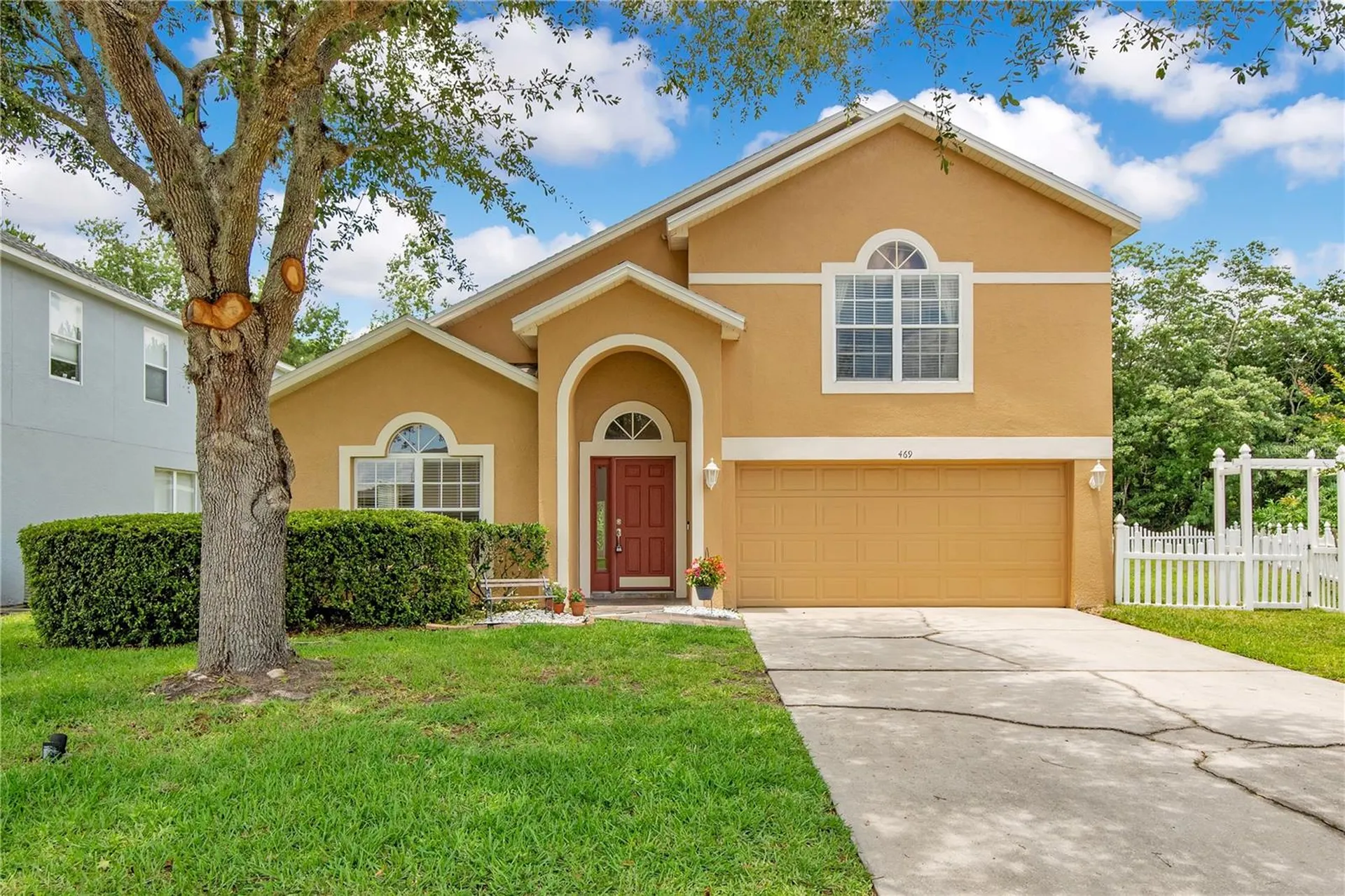 469 Carey Way Orlando FL 32825