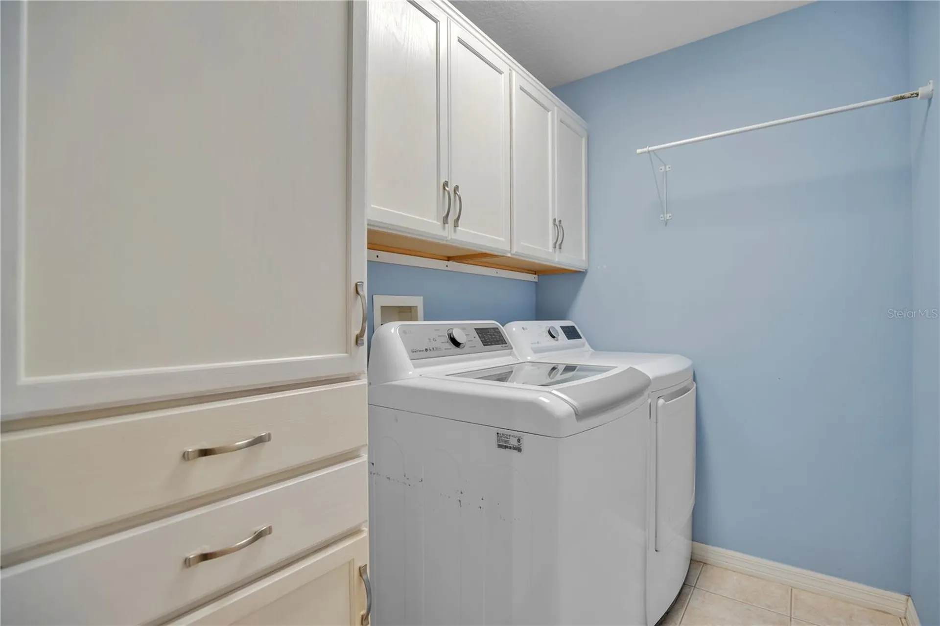 469 Carey Way Orlando FL 32825