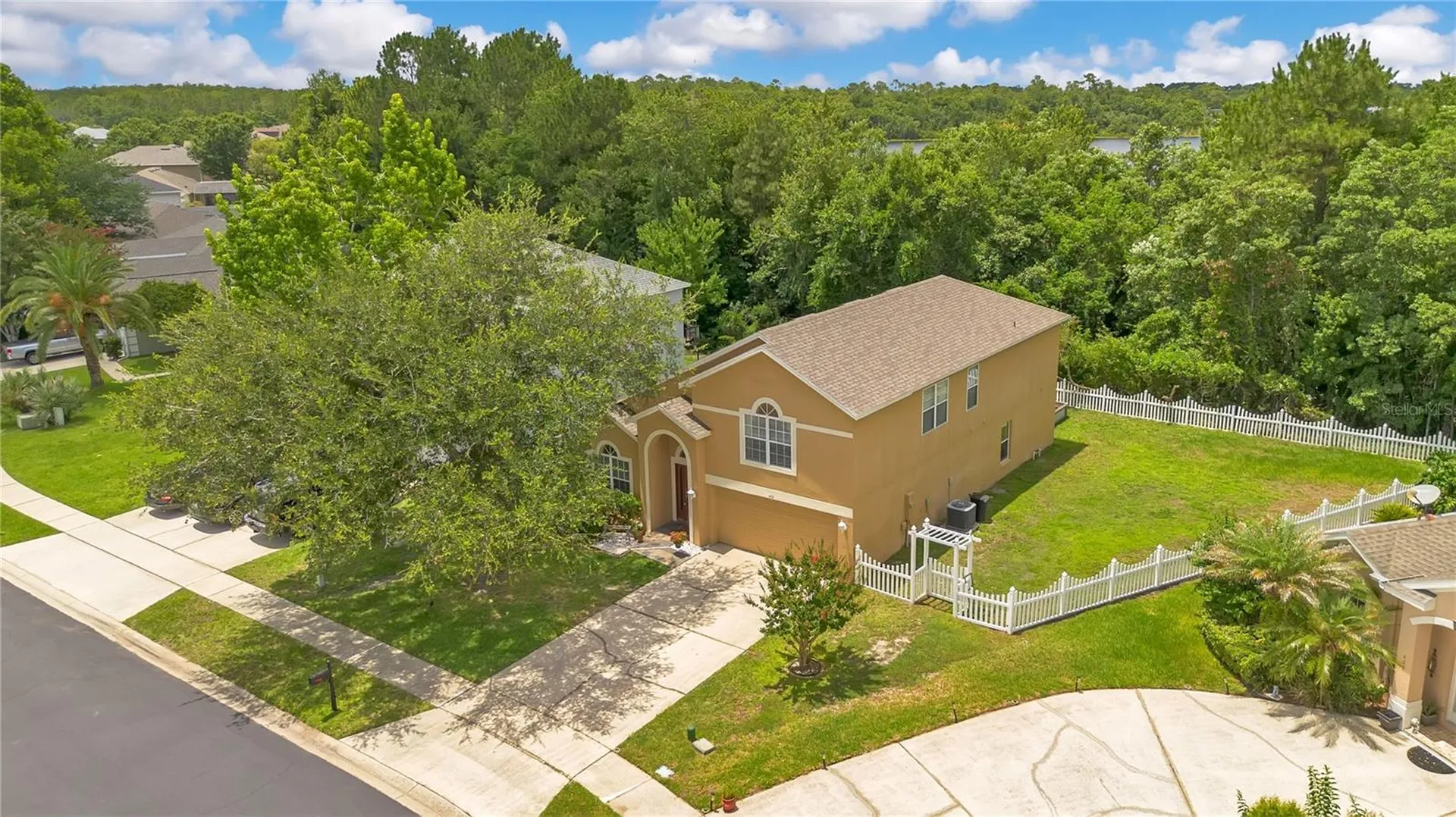 469 Carey Way Orlando FL 32825