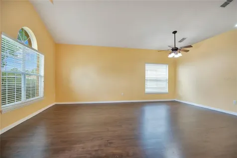 469 Carey Way Orlando FL 32825